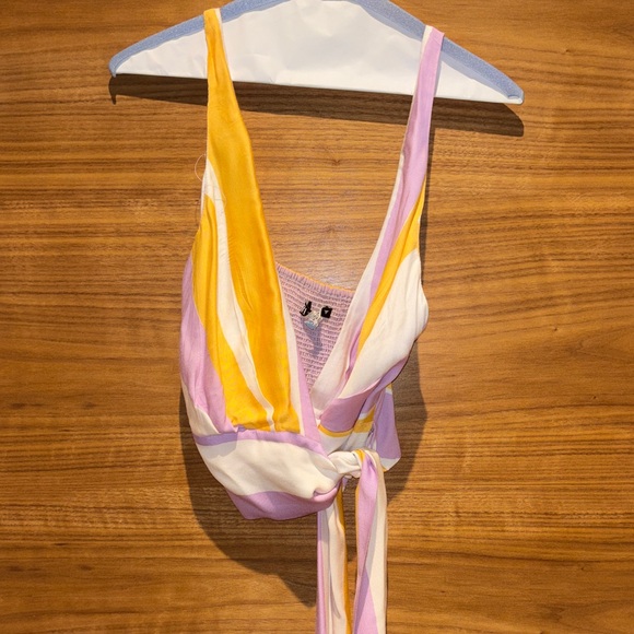 Zara Pastel Striped Crop Top - Picture 3 of 3